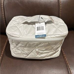 Vera Bradley Oyster Mushroom Quilted Cosmetic Case